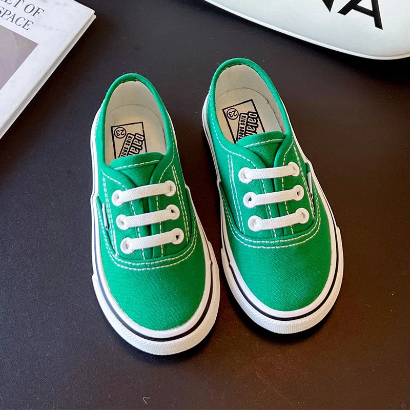 Kid canvas sneakers