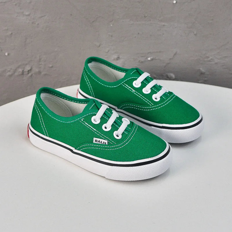 Kid canvas sneakers